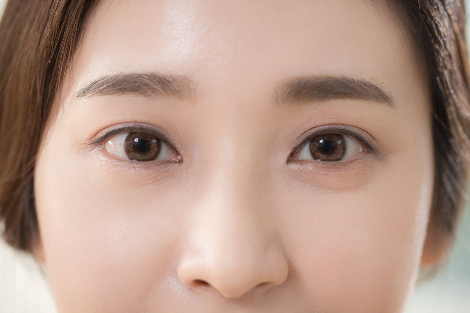 왜 많은 분들이 만족할까요? 송도 쌍꺼풀수술이 자연스러운 이유